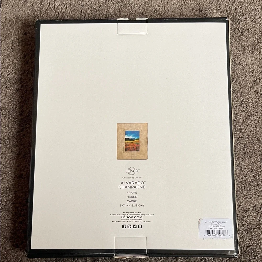 Lenox Alvarado Champagne Frame - Elegant Gold Design